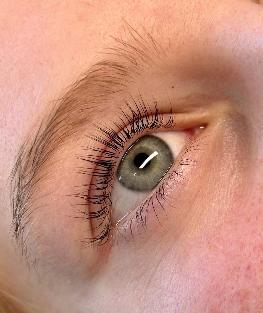 Makeup and Lashes by Daisy | 765 Nicholson-Sarsfield Rd, Sarsfield VIC 3875, Australia | Phone: 0447 228 880