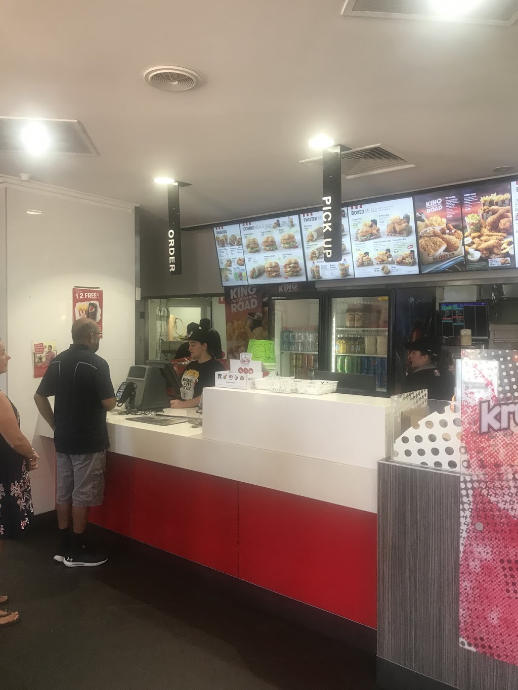 KFC Coffs Harbour South | meal takeaway | 7 N Boambee Rd, North Boambee Valley NSW 2450, Australia | 0266580395 OR +61 2 6658 0395
