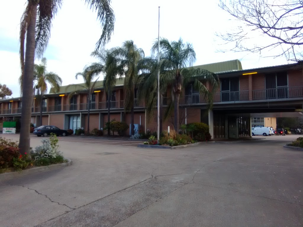 The John Hunter Motel | lodging | 91 Maitland St, Muswellbrook NSW 2333, Australia | 0265434477 OR +61 2 6543 4477