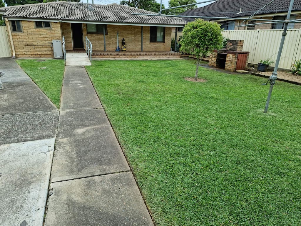 Prestige Lawns & Property Care | general contractor | 5 Manna Ct, Mount Riverview NSW 2774, Australia | 0423546200 OR +61 423 546 200