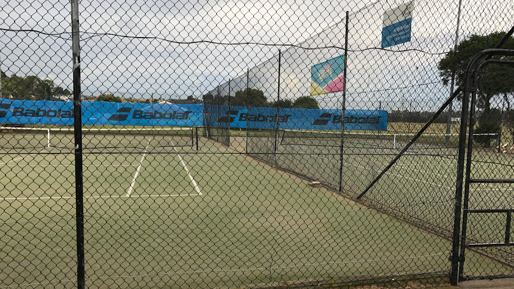 Smash Tennis - Bow Bowing |  | 10 Carnarvon St, Bow Bowing NSW 2566, Australia | 0409843403 OR +61 409 843 403