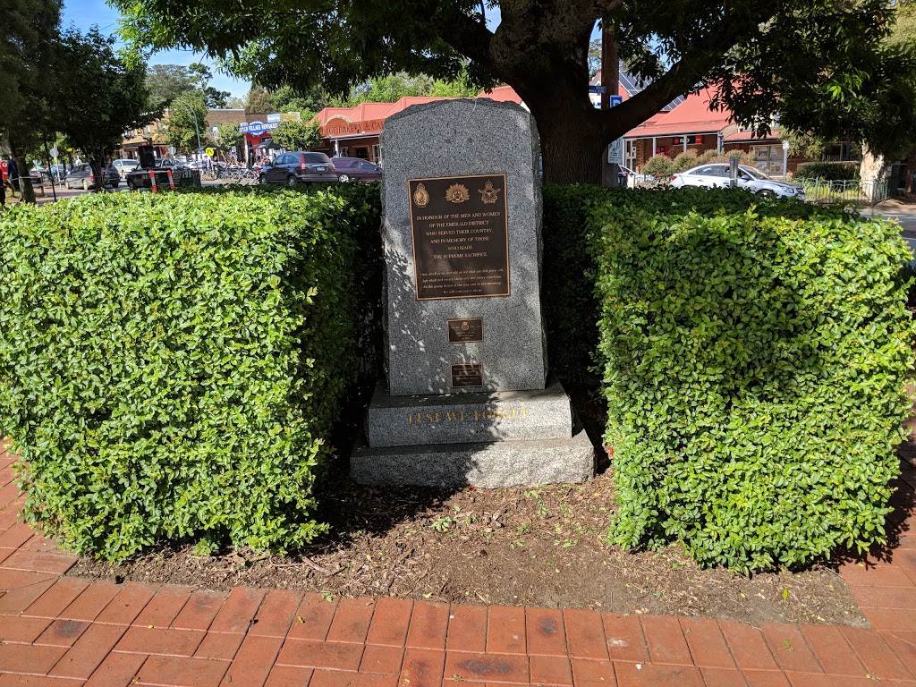 ANZAC Cenotaph | park | Main St, Emerald VIC 3782, Australia