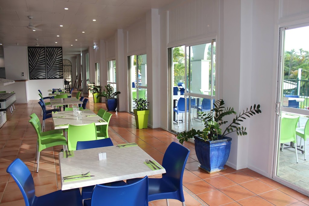 Up The Garden Path Restaurant & Bar | 61-79 Mandalay Ave, Nelly Bay QLD 4819, Australia | Phone: (07) 4778 5200