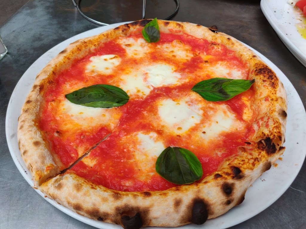 Vacanza Pizzeria | 414 Bourke St, Surry Hills NSW 2010, Australia | Phone: (02) 8964 6414