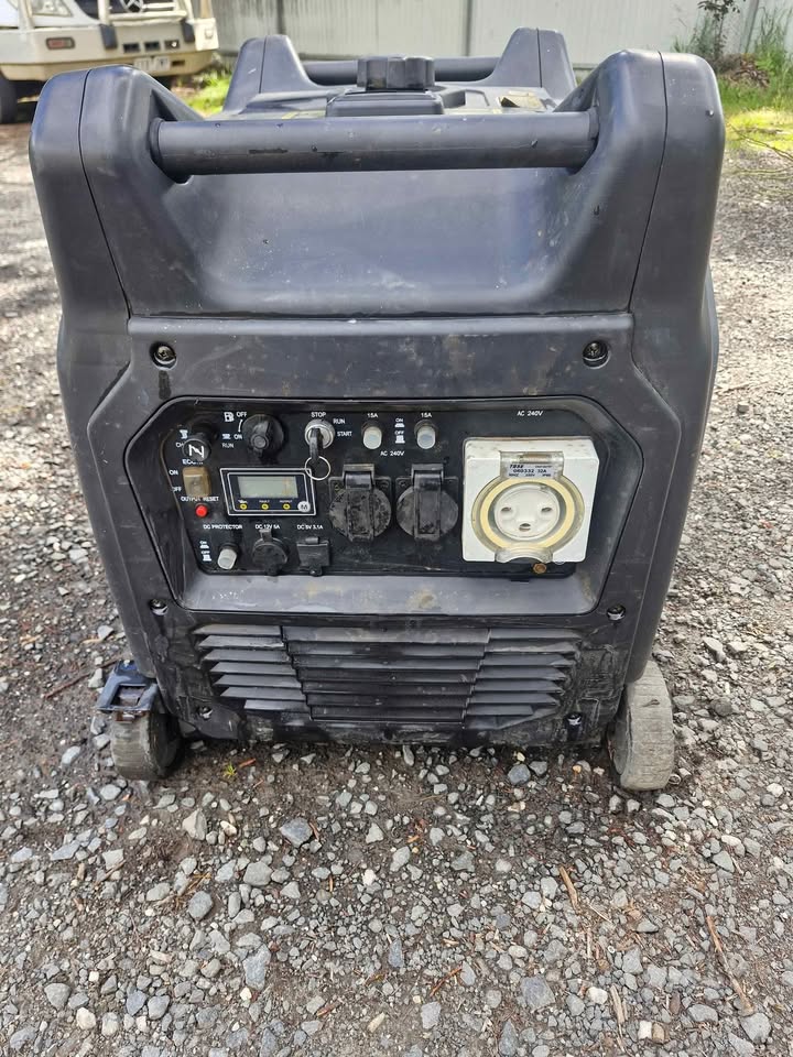 Paxton Machinery Hire | Taylors Rd, Haddon VIC 3351, Australia | Phone: 0429 342 806