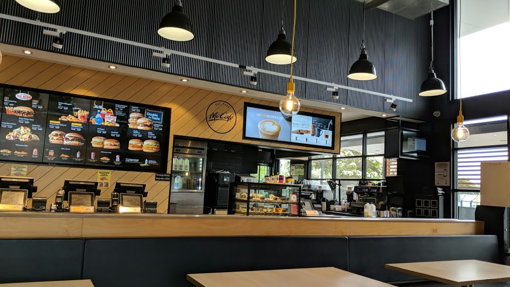 McCafe | cafe | Hezlett Rd, Kellyville NSW 2155, Australia