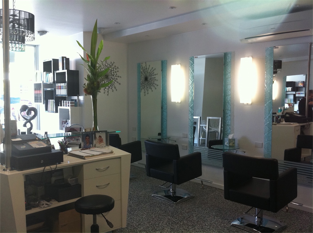 Ennio & Sandras Hairstyling | hair care | 1/37-39 Station Rd, Cheltenham VIC 3192, Australia | 0395841664 OR +61 3 9584 1664