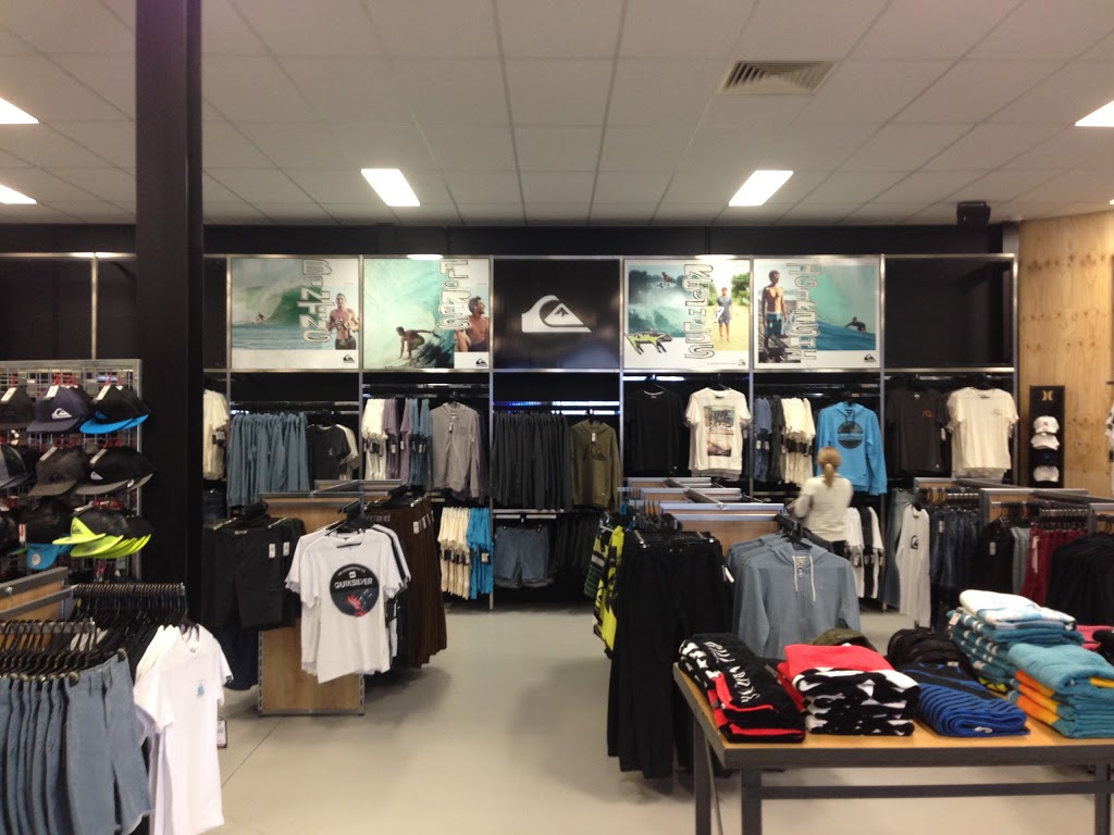Trader Vics Surf, Street & Skate Discount Store | clothing store | 2/154-156 Pacific Hwy, Tuggerah NSW 2259, Australia | 0243517508 OR +61 2 4351 7508