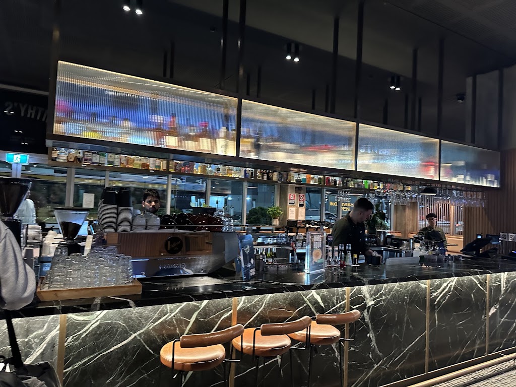 Smithys Bar | Sydney Airport, 8 Arrival Ct, Mascot NSW 2020, Australia | Phone: (02) 9313 2500