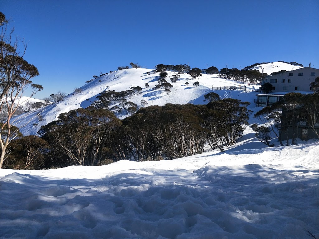 Karnulurra Ski Lodge | Great Alpine Rd, Hotham Heights VIC 3741, Australia | Phone: 0499 625 300