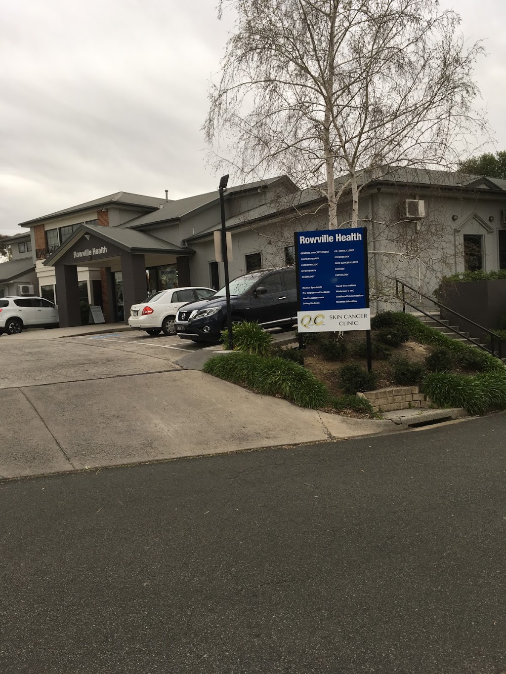 QC skin cancer clinic | hospital | 12 St Lawrance Way, Rowville VIC 3178, Australia | 0397641617 OR +61 3 9764 1617