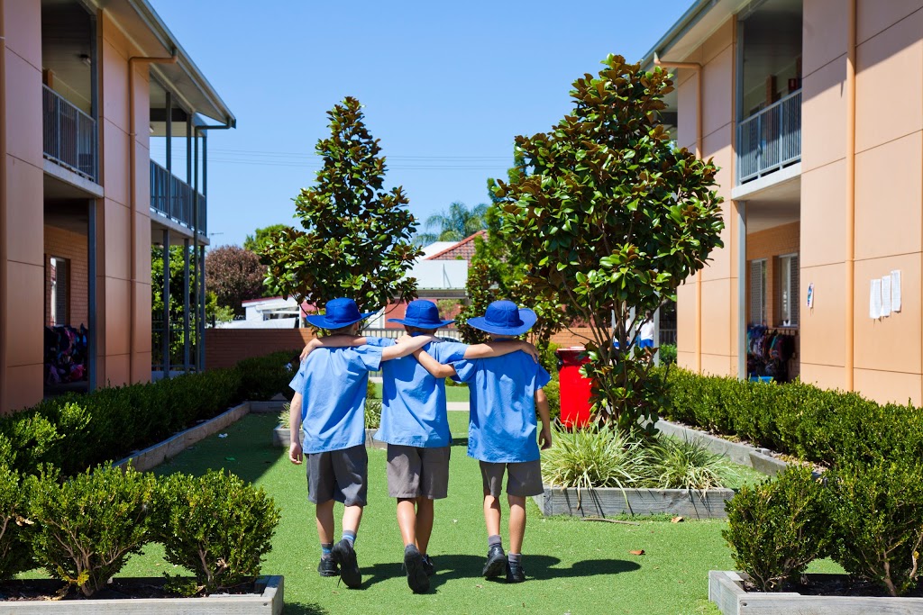 St Thereses Primary School | school | Burke St, New Lambton NSW 2305, Australia | 0249574922 OR +61 2 4957 4922