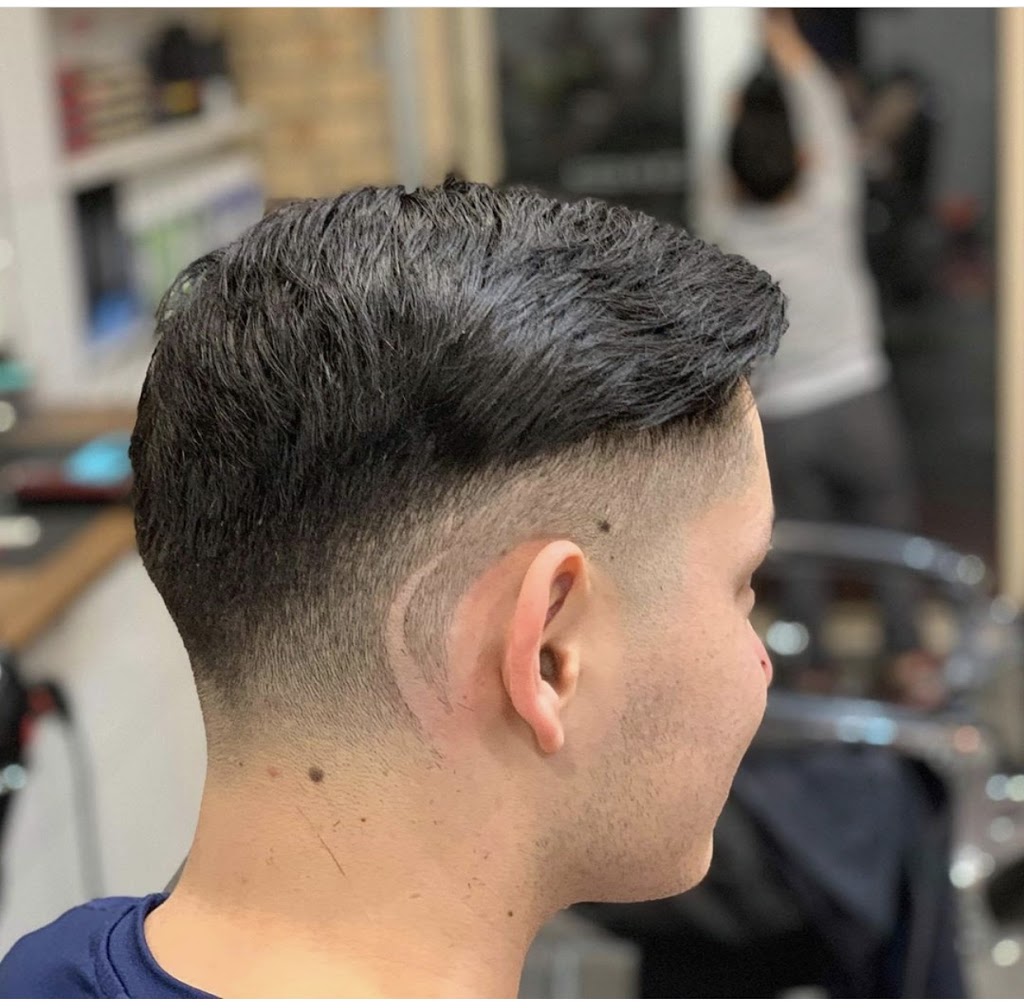 Barbers kingdom | 7 willowbank, Place, Cranbourne East VIC 3977, Australia | Phone: 0469 024 303