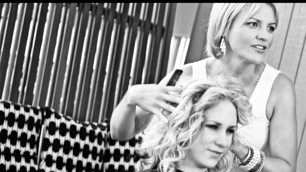 Personal Hairdresser | 1/38 Nelson Parade, Indooroopilly QLD 4068, Australia | Phone: 0406 425 052
