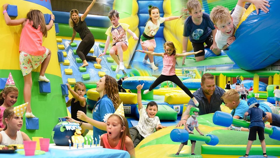 Inflatable World Charmhaven |  | 128 Chelmsford Rd, Charmhaven NSW 2263, Australia | 0243928804 OR +61 2 4392 8804