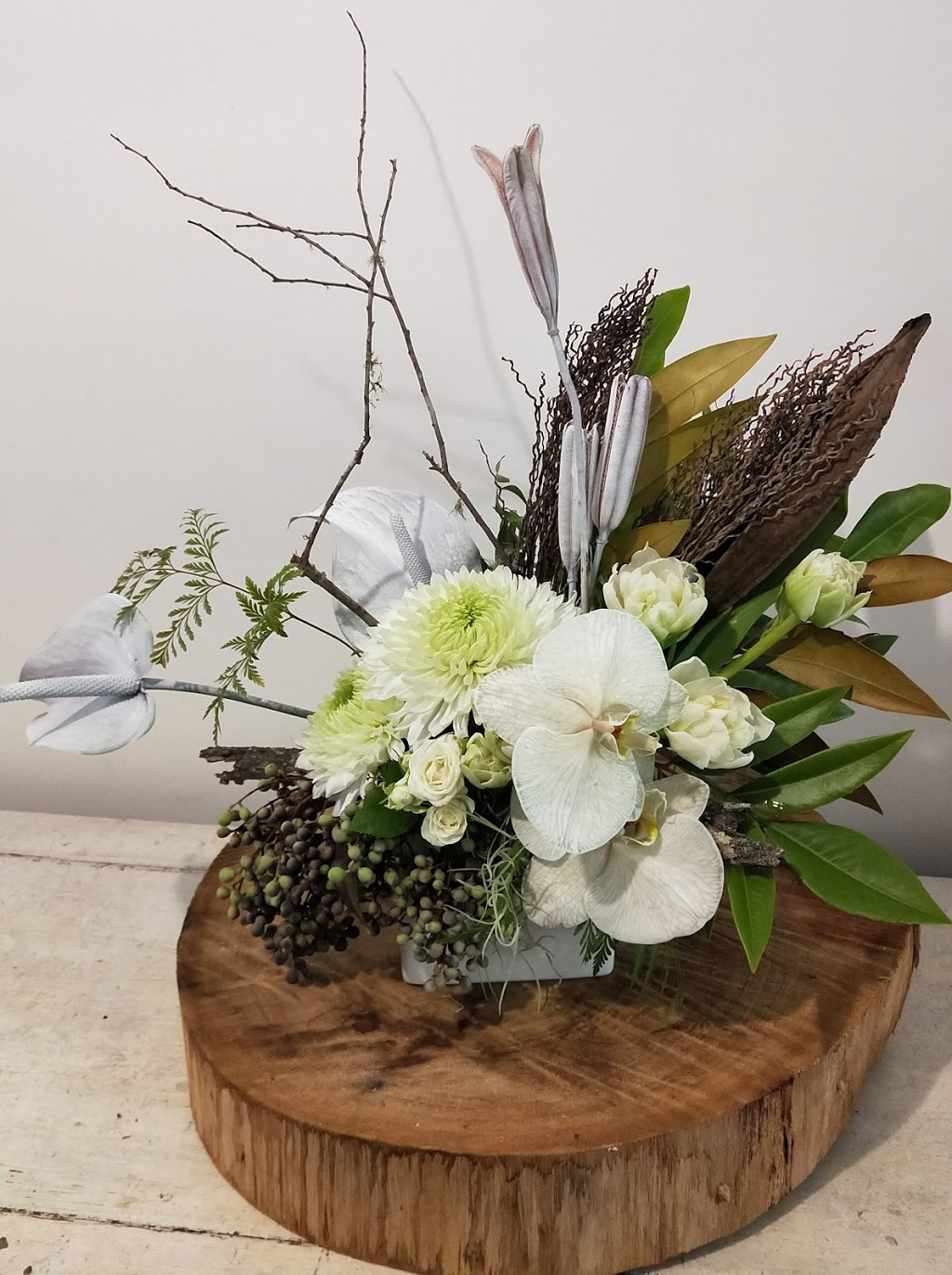 Eco Flowers and Gifts | 6 Pinecrest Ct, Oxenford QLD 4210, Australia | Phone: 0422 760 740