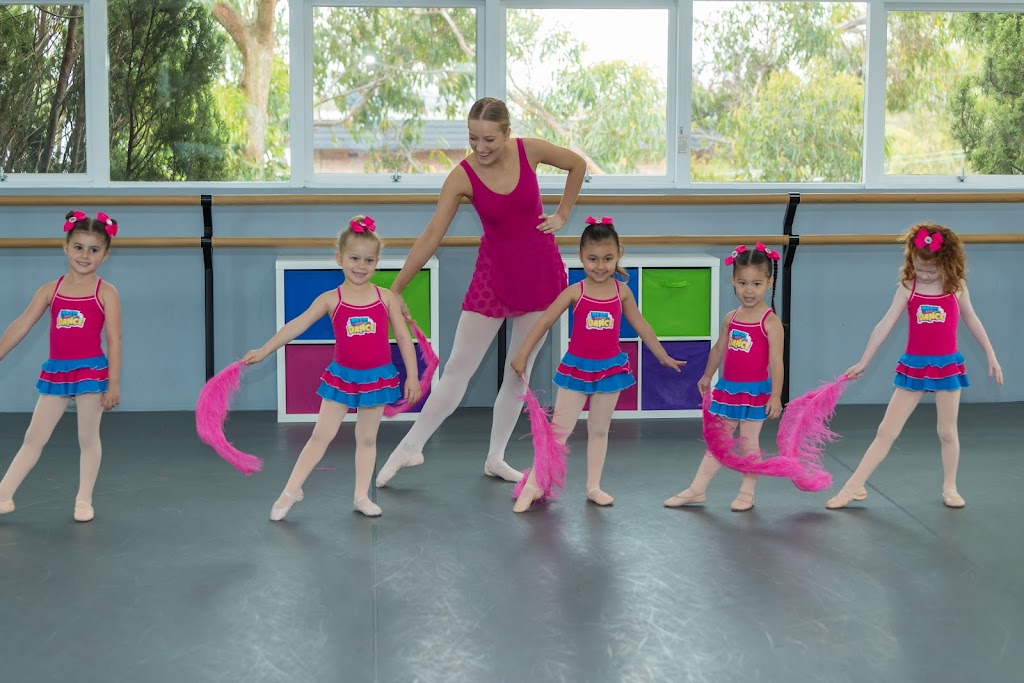 Reflections Academy of Dance | Unit 2/200 Sladen St, Cranbourne VIC 3977, Australia | Phone: (03) 5995 5012