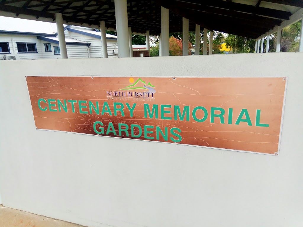Centenary Memorial Gardens | park | Bauer St, Mundubbera QLD 4626, Australia