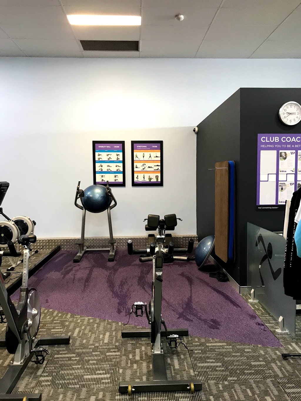 Anytime Fitness | gym | 5 Pacific Hwy, Gateshead NSW 2290, Australia | 0249431910 OR +61 2 4943 1910
