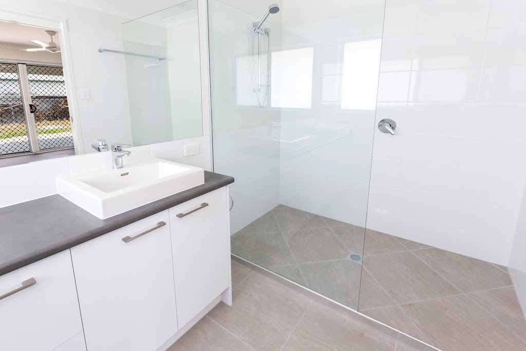 Budget Bathrooms | 31-35 Mecklem Ct, Ningi QLD 4511, Australia | Phone: 0421 874 096