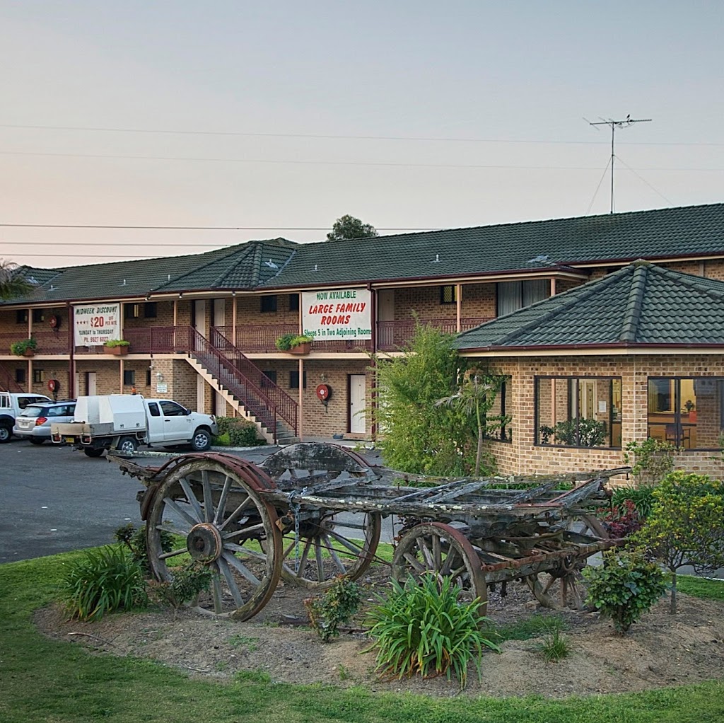 Gateway Motel | Windsor Rd & Boundary Rd, Vineyard NSW 2765, Australia | Phone: (02) 9627 6022