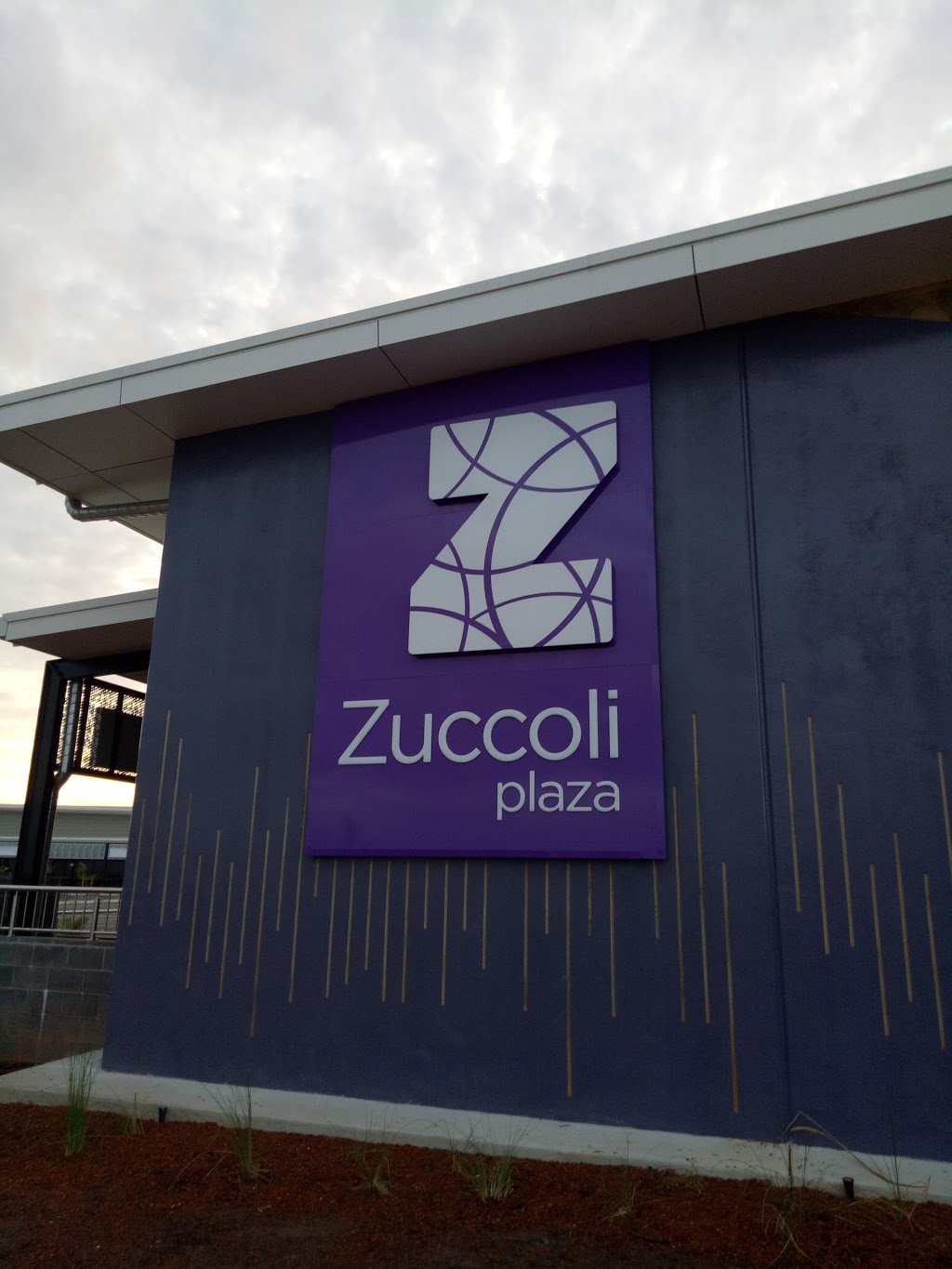 Zuccoli Plaza | shopping mall | Zuccoli Parade, Zuccoli NT 0832, Australia