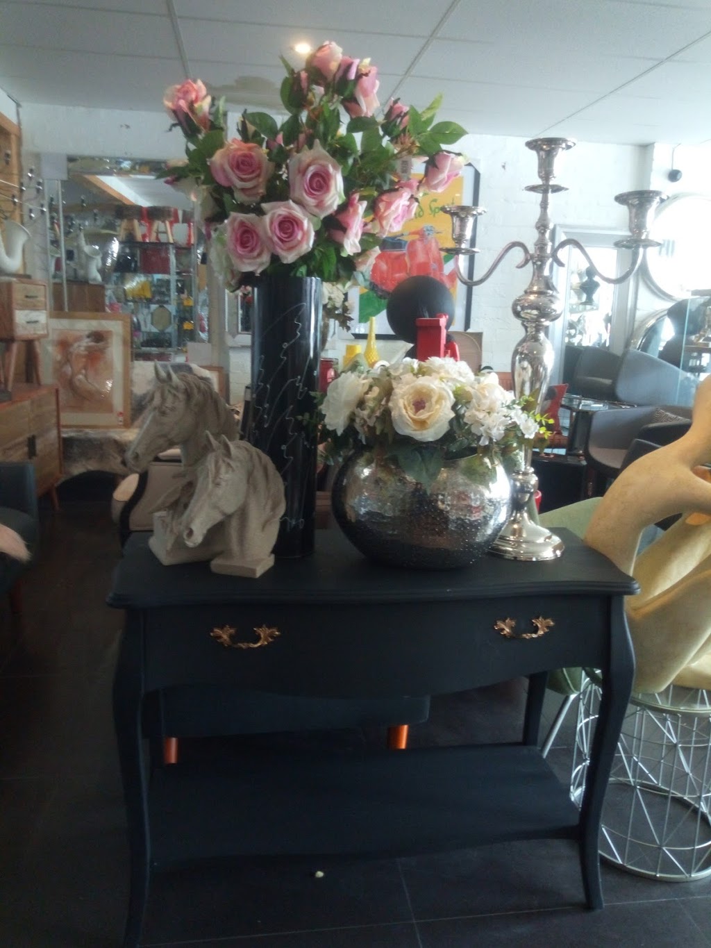 A Stylish Affair INTERIORS | 650 Sydney Rd, Coburg VIC 3058, Australia | Phone: (03) 9077 9998