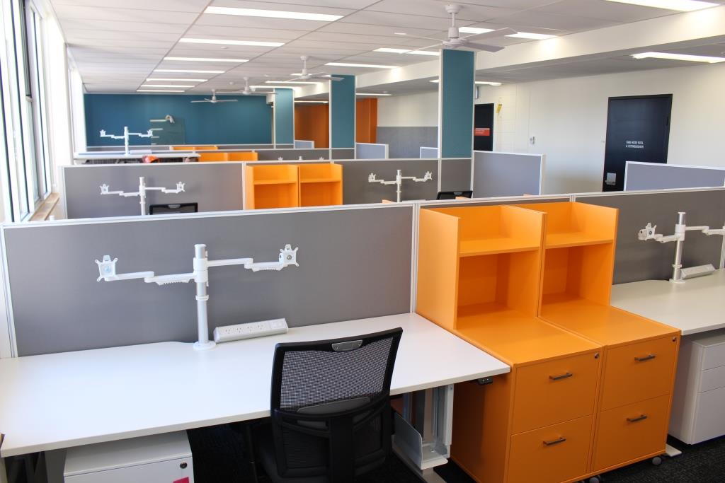 Aurora Office Furniture | furniture store | 50 Aurora Ave, Queanbeyan East NSW 2620, Australia | 0262994637 OR +61 2 6299 4637