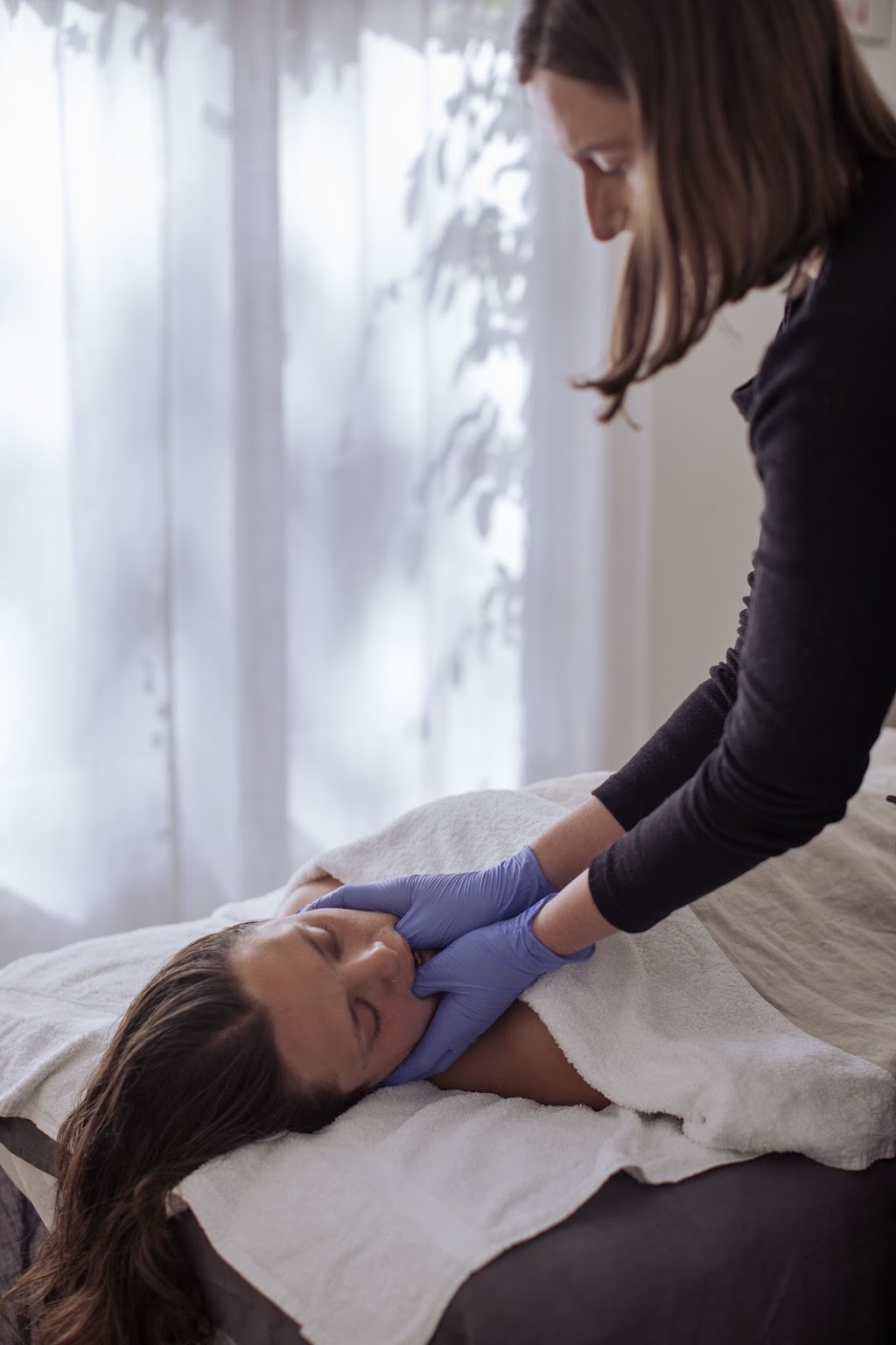 Byron Health Studio | 17 Mudges Rd, Ocean Shores NSW 2483, Australia | Phone: 0434 023 544