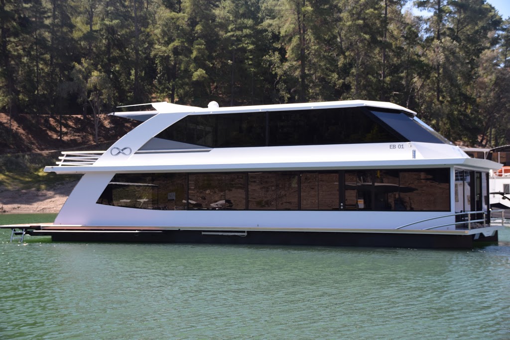 Anchorage Houseboats | b/11 Eildon Rd, Eildon VIC 3713, Australia | Phone: (03) 5774 2705