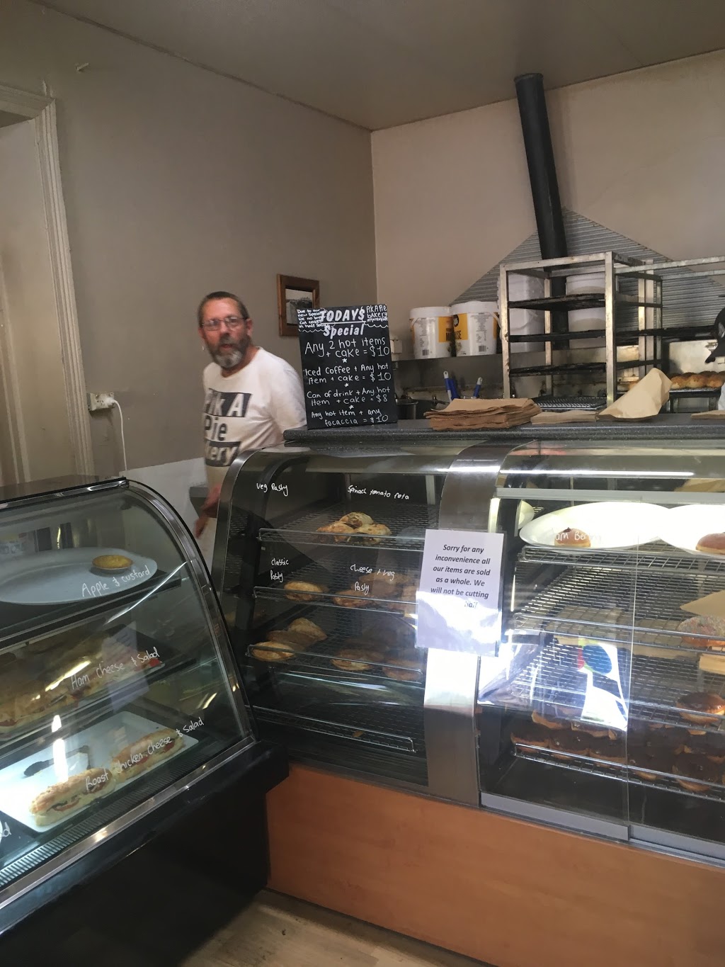 Pik a Pie Bakery | bakery | 96 Main Rd, McLaren Vale SA 5171, Australia
