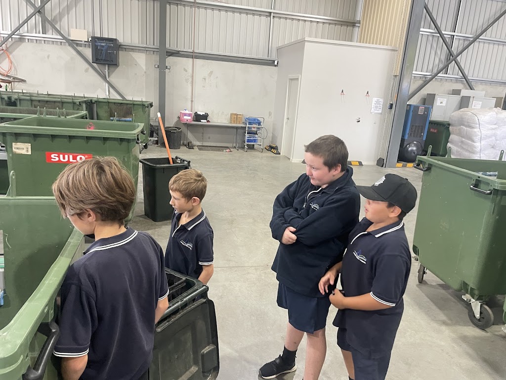 Orange Return and Earn Depot | 1635 Forest Rd, Orange NSW 2800, Australia | Phone: (02) 6365 6500