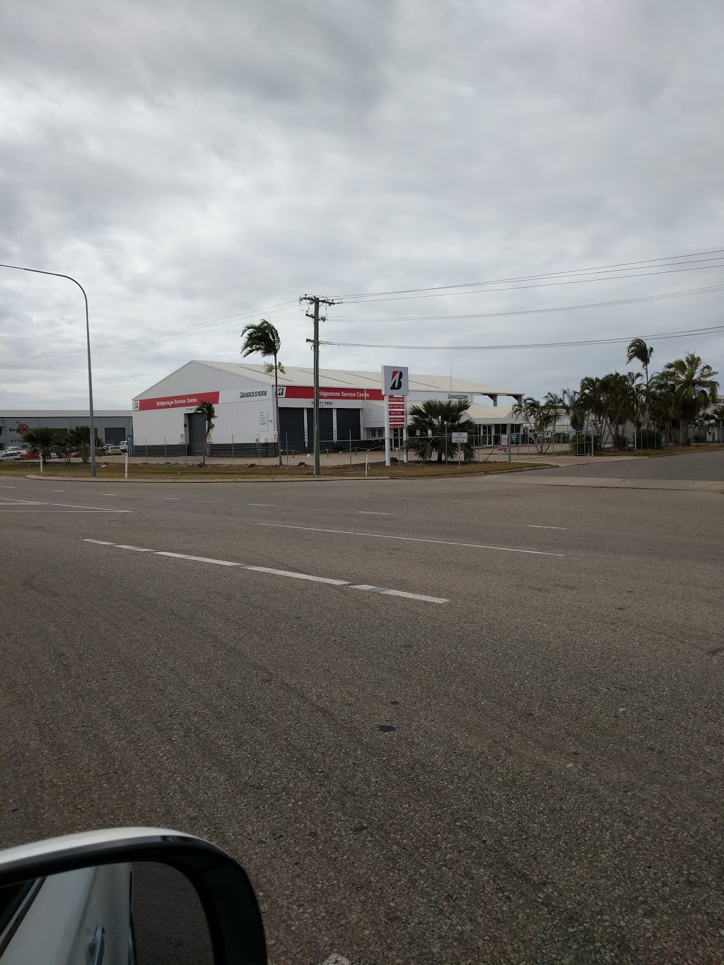 Bridgestone Service Centre - Townsville Tyres (Truck Tyres) | car repair | Cnr Ingham Rd & Catalyst Court Townsville, Bohle QLD 4818, Australia | 0744176600 OR +61 7 4417 6600