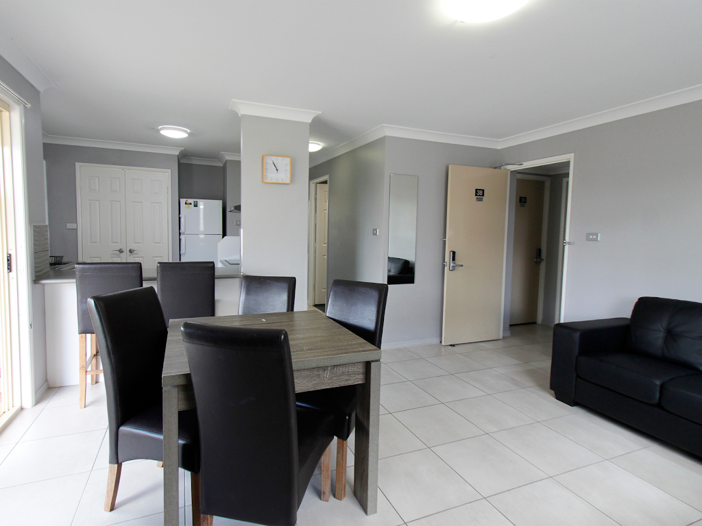 The Stirling Rockhampton | 28 Albert St, Rockhampton City QLD 4700, Australia | Phone: (07) 4922 6222