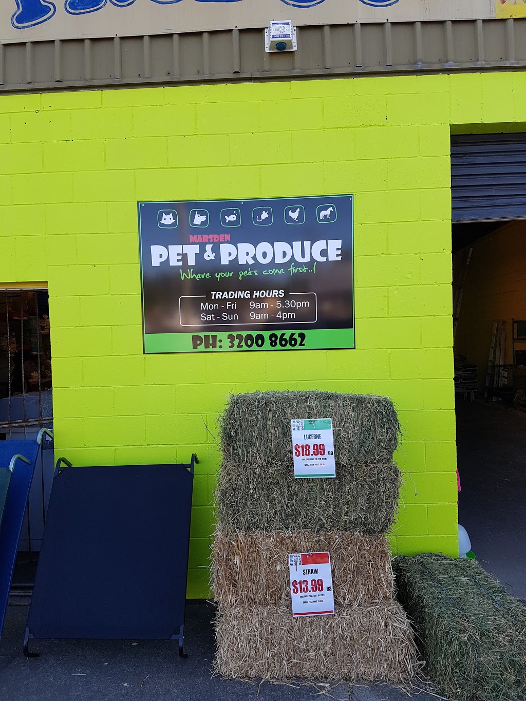 Marsden Pet & Produce | pet store | 11 Chambers Flat Rd, Loganlea QLD 4131, Australia | 0732008662 OR +61 7 3200 8662