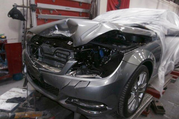 Master Finish Body Repairs | car repair | 8 St Georges Rd, Northcote VIC 3070, Australia | 0394894946 OR +61 3 9489 4946