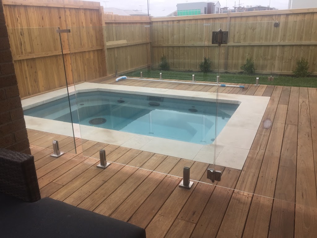 Surfcoast Pool Fences | 155 S Beach Rd, Torquay VIC 3228, Australia | Phone: 0402 839 644