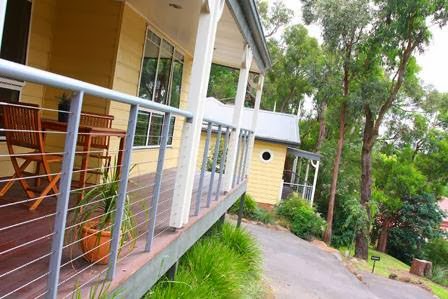 3 Kings Bed & Breakfast | 2480 Warburton Hwy, Yarra Junction VIC 3797, Australia | Phone: 0409 678 046