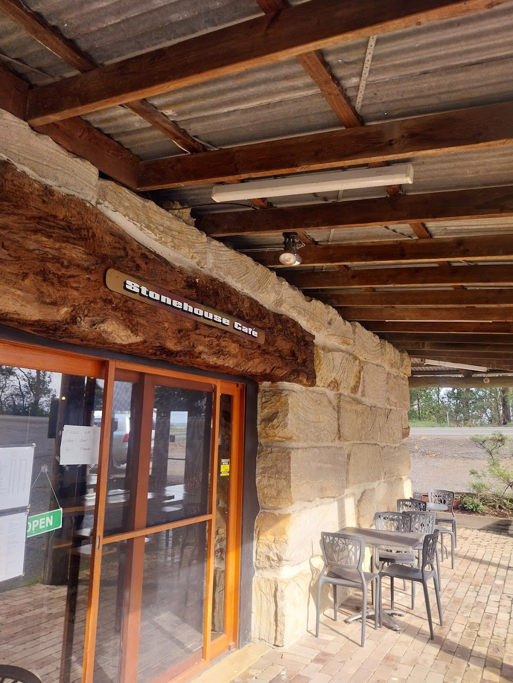 Stonehouse Cafe Maroota | 1370 Wisemans Ferry Rd, Maroota NSW 2756, Australia | Phone: (02) 4575 8404