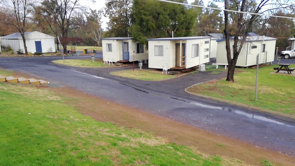 Wellington Riverside Park | campground | 1 Federal St, Montefiores NSW 2820, Australia | 0268451370 OR +61 2 6845 1370