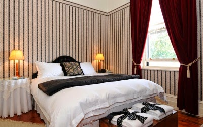 Colhurst House Bed and Breakfast | lodging | 3 Colhurst Pl, Mount Gambier SA 5290, Australia | 0887231309 OR +61 8 8723 1309