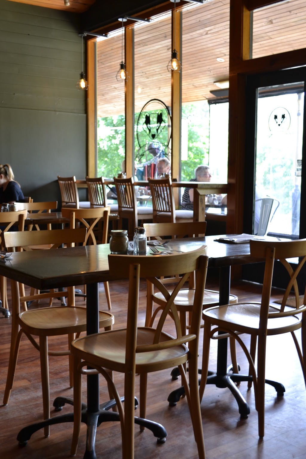 The Fat Badger Cafe & Catering Co | cafe | 1/351 Mount Dandenong Tourist Rd, Sassafras VIC 3787, Australia | 0397553883 OR +61 3 9755 3883