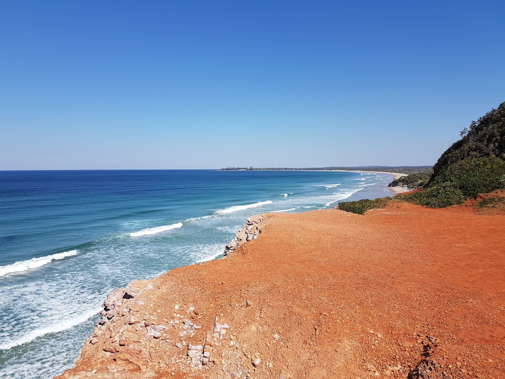 Red Cliff Campground Central - Red Cliff Lookout Trail, Yuraygir NSW ...