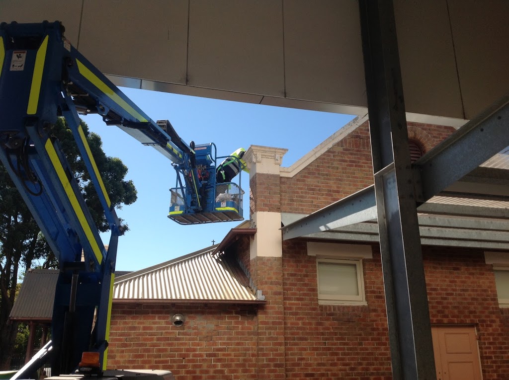 Barking Owl Property Maintenance | 33A Albacore Dr, Corlette NSW 2315, Australia | Phone: 0404 789 284