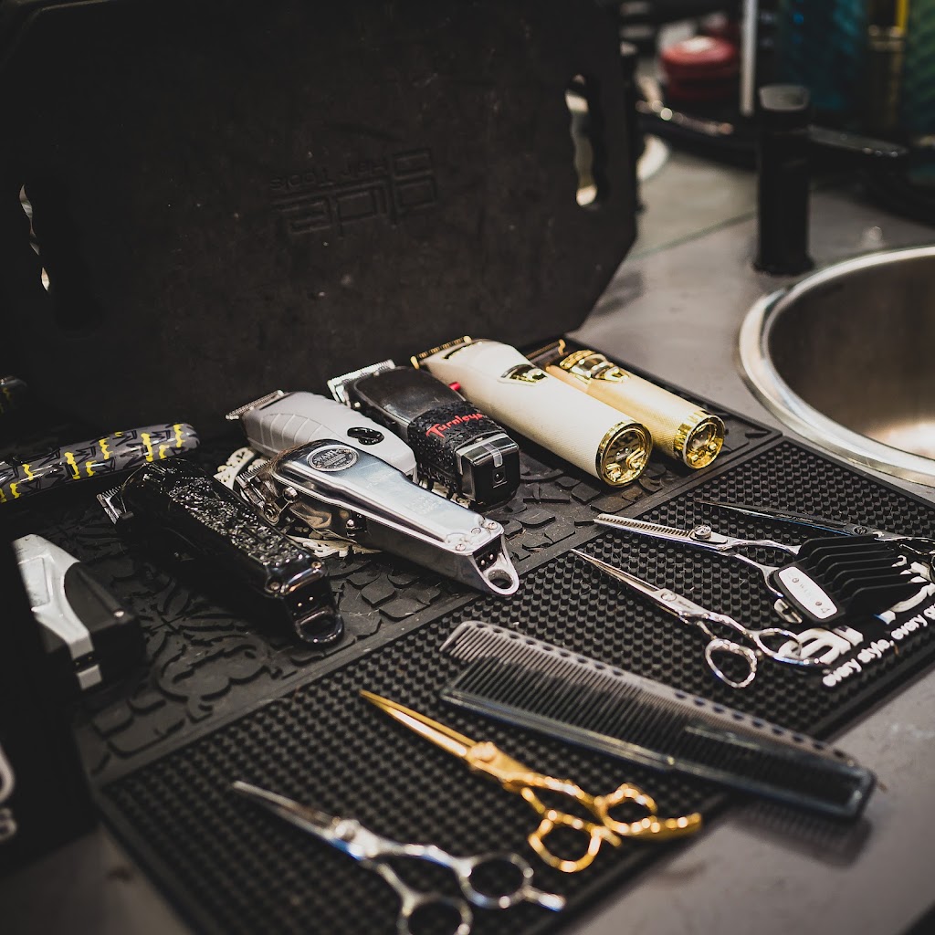HMB Barbers - Rural View | Shop 1010/10 Eimeo Rd, Rural View QLD 4740, Australia | Phone: (07) 4846 1326