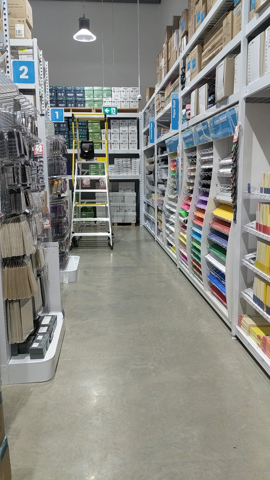 Officeworks Mulgrave | furniture store | 6 Industry Rd, Mulgrave NSW 2756, Australia | 0245749400 OR +61 2 4574 9400