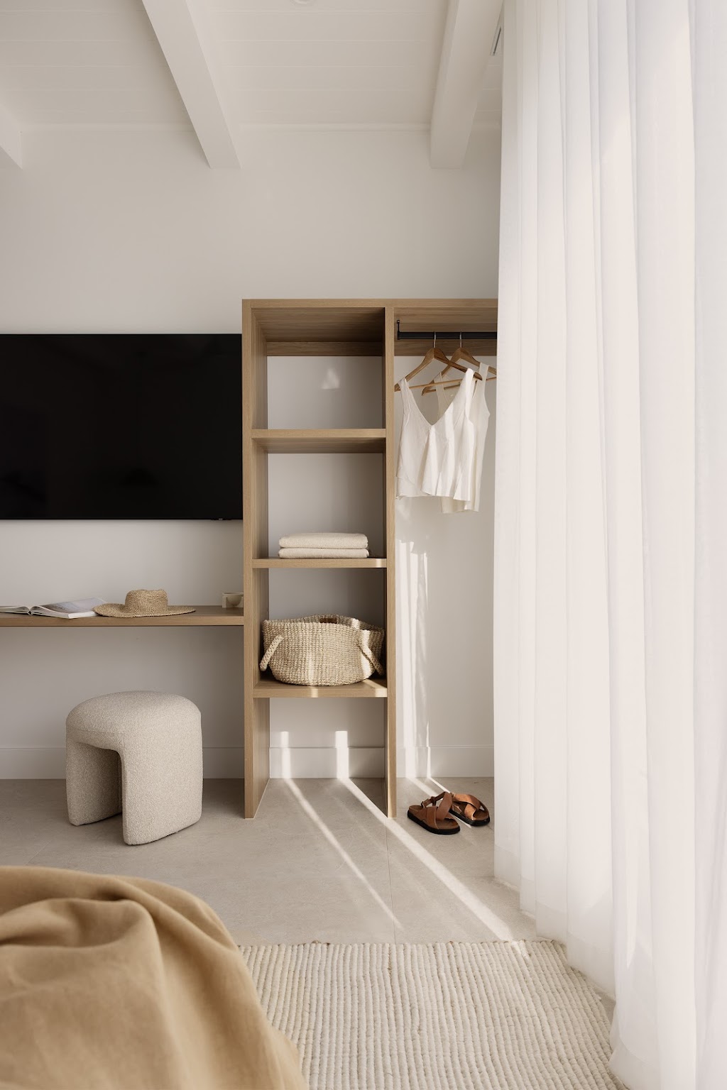 Solace Stays | 47 Phillip Dr, South West Rocks NSW 2431, Australia | Phone: (02) 6566 6666 Solace Stays | 47 Phillip Dr, South West Rocks NSW 2431, Australia | Phone: (02) 6566 6666