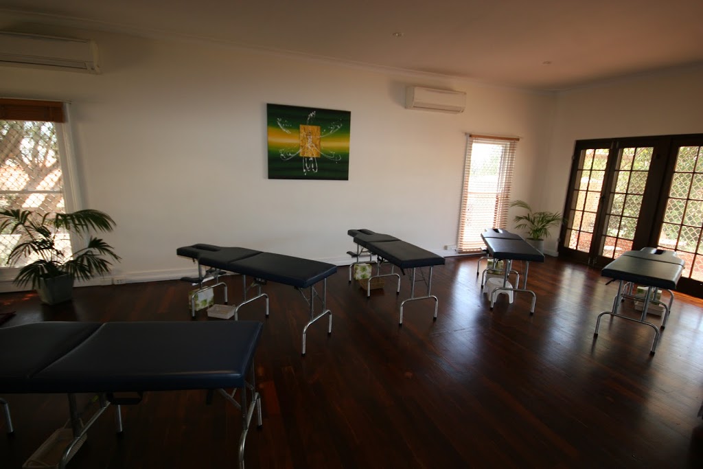 In Touch Wellness Centre | health | 18 Holdsworth St, Fremantle WA 6160, Australia | 0894306111 OR +61 8 9430 6111