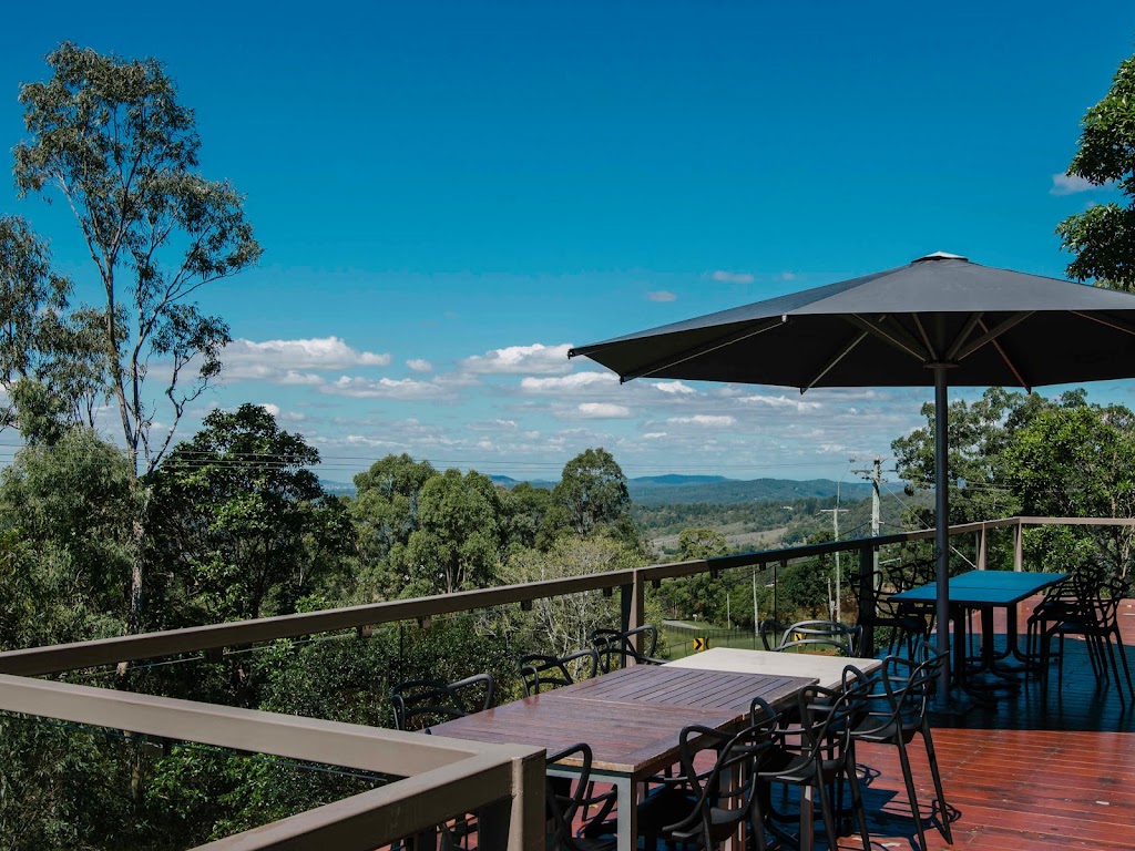 THE LODGE BAR | 564 Clear Mountain Rd, Clear Mountain QLD 4500, Australia | Phone: (07) 3298 5100