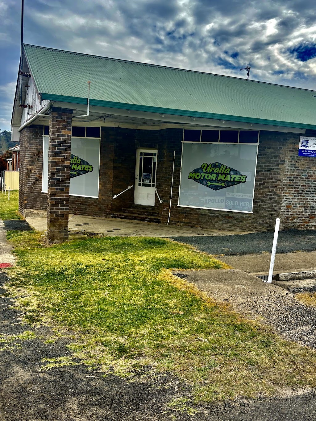 Uralla Motor Mates | 27 Maitland St, Uralla NSW 2358, Australia | Phone: (02) 6778 4076